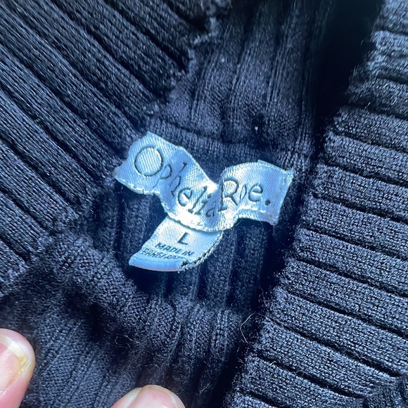 Matching Turtleneck Sweater Tanks Set - Picture 2 of 4